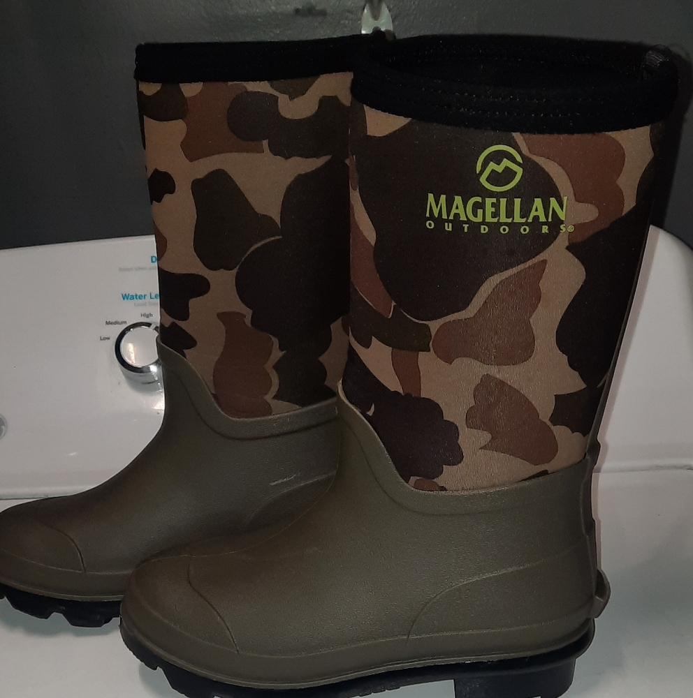 Boys rubber boots